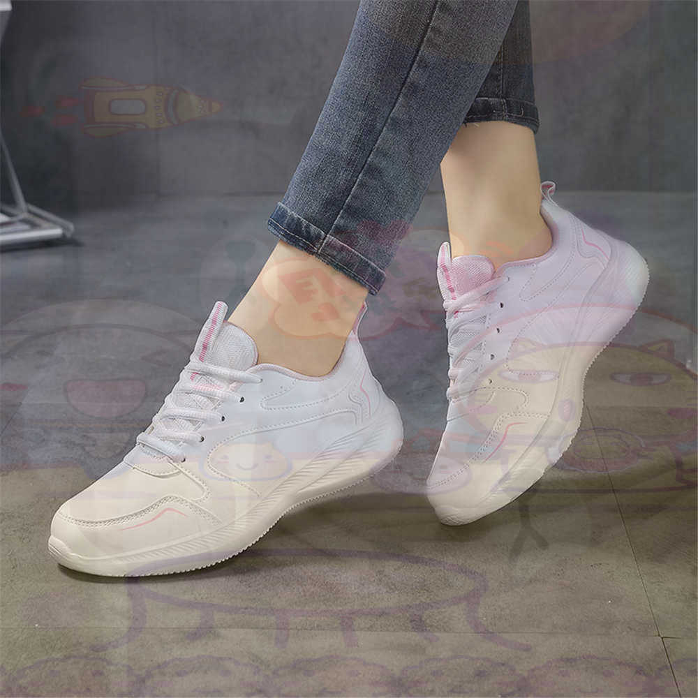 35-40 Number 42 Cool Sneakers  - Wedding Supply Resale recension och pris