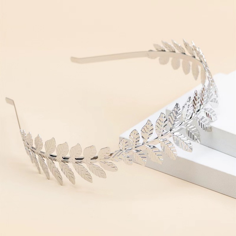 Baroque Golden Metal Leaf Head - Wedding Supply Store recension och pris